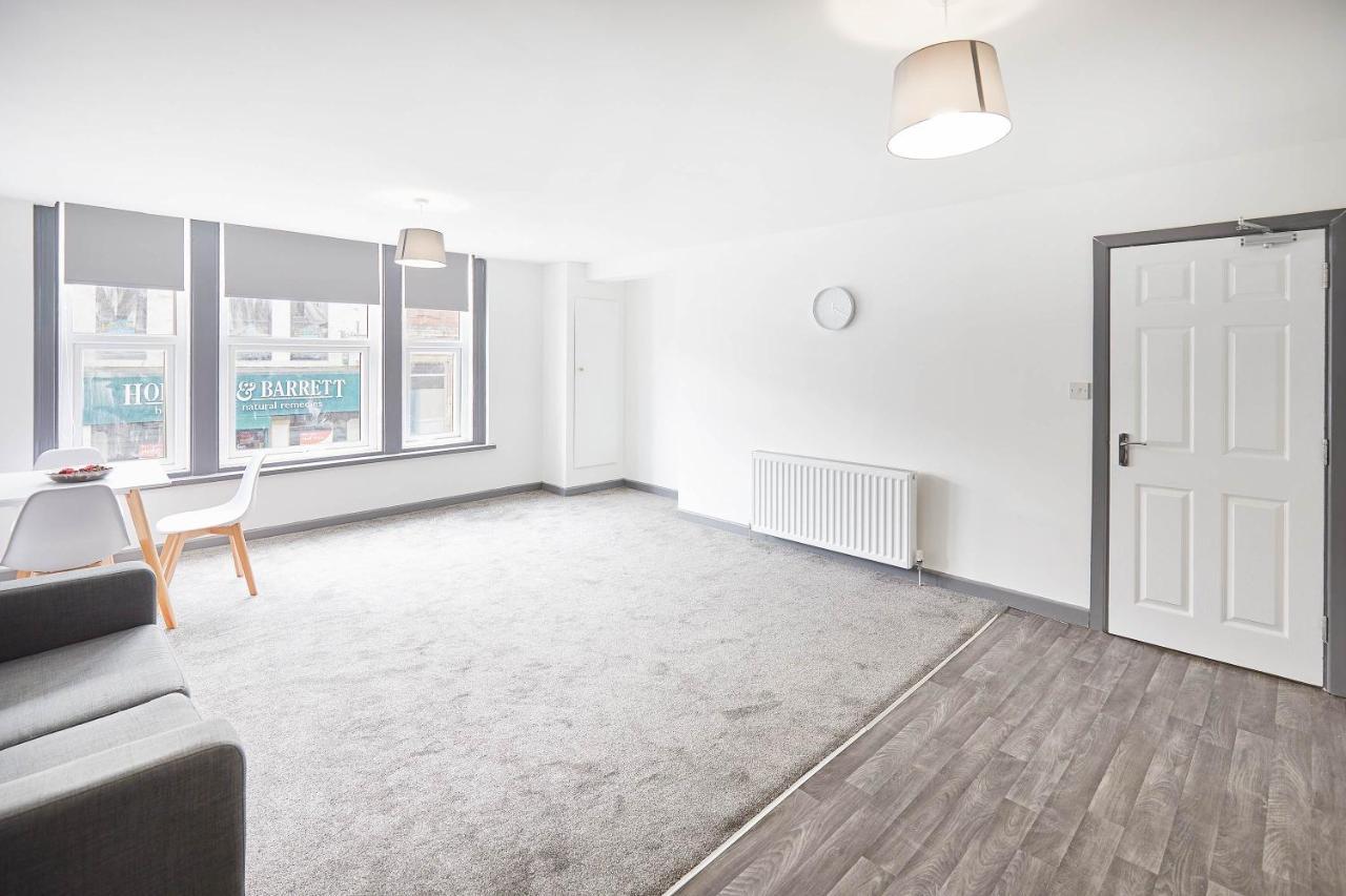 Host & Stay - Clarendon Apartments Редкар Екстериор снимка