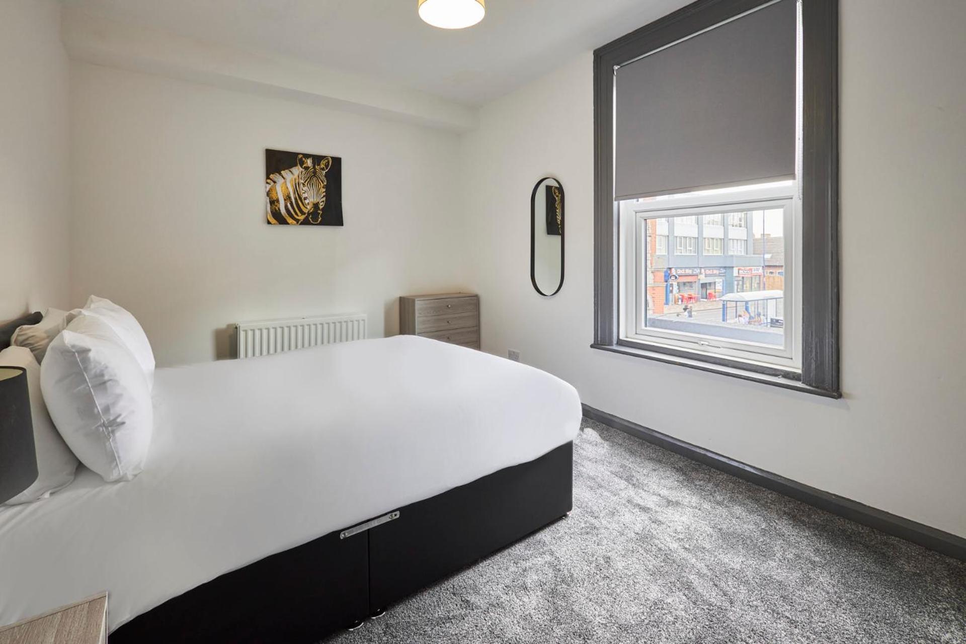 Host & Stay - Clarendon Apartments Редкар Екстериор снимка
