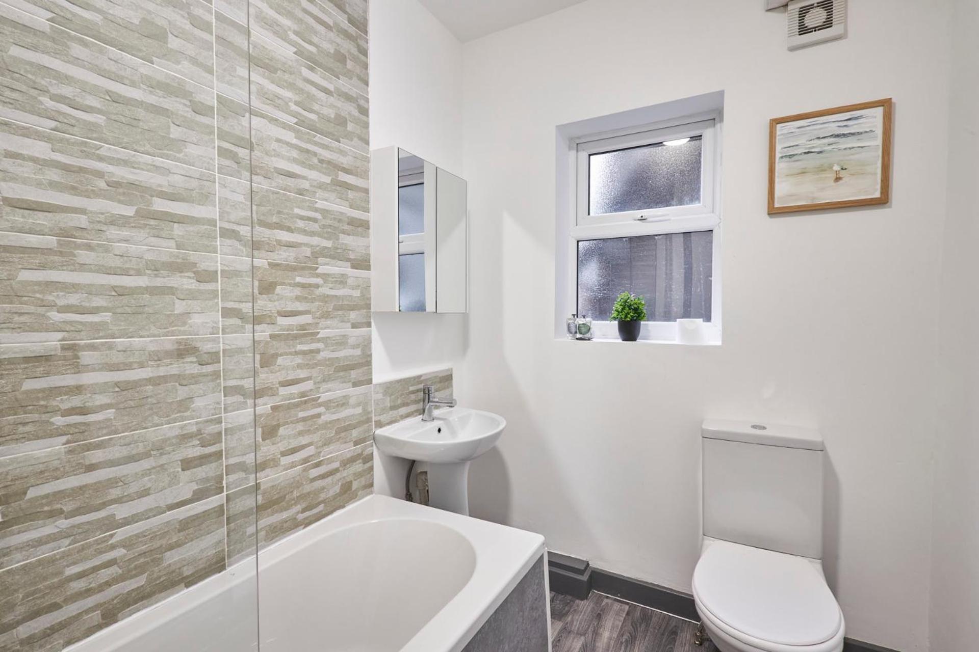 Host & Stay - Clarendon Apartments Редкар Стая снимка